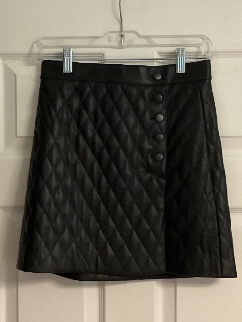 💐NWT💐 Zara Faux Black Leather Quilted Mini Skirt - size XS - Picture 2 of 6